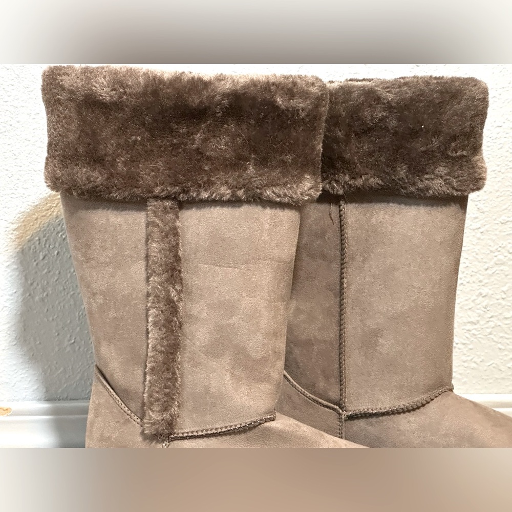 Arizona Women’s Brown Truffle Memory Foam Boots Size 8 NWOT Stylish Comfortable - Picture 5 of 14